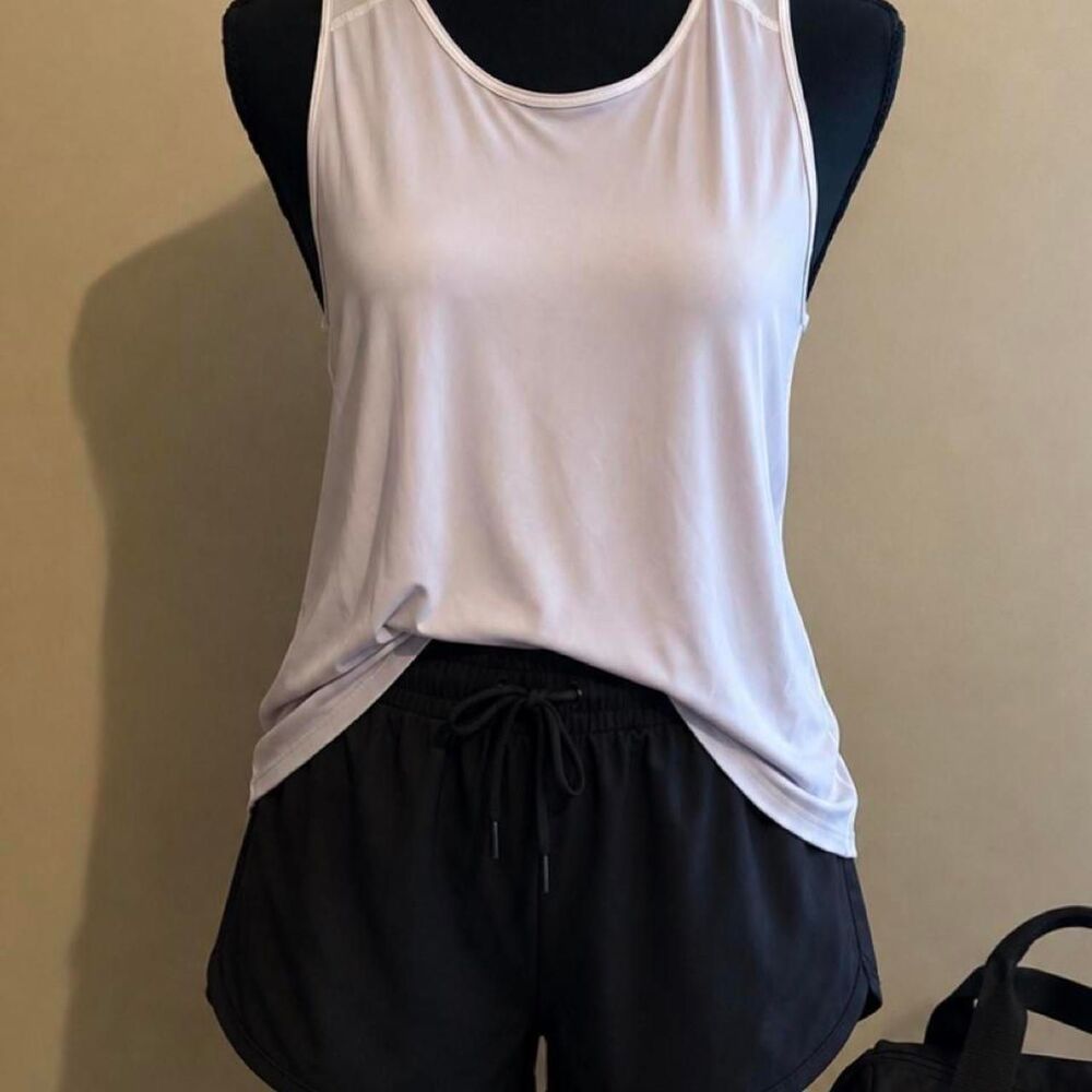 Lululemon Women's Purple tank top